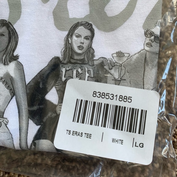 NEW Taylor Swift Eras Tee Folklore - Picture 4 of 7